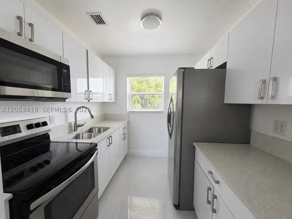 1767 NW 3rd Avenue Miami FL 33136