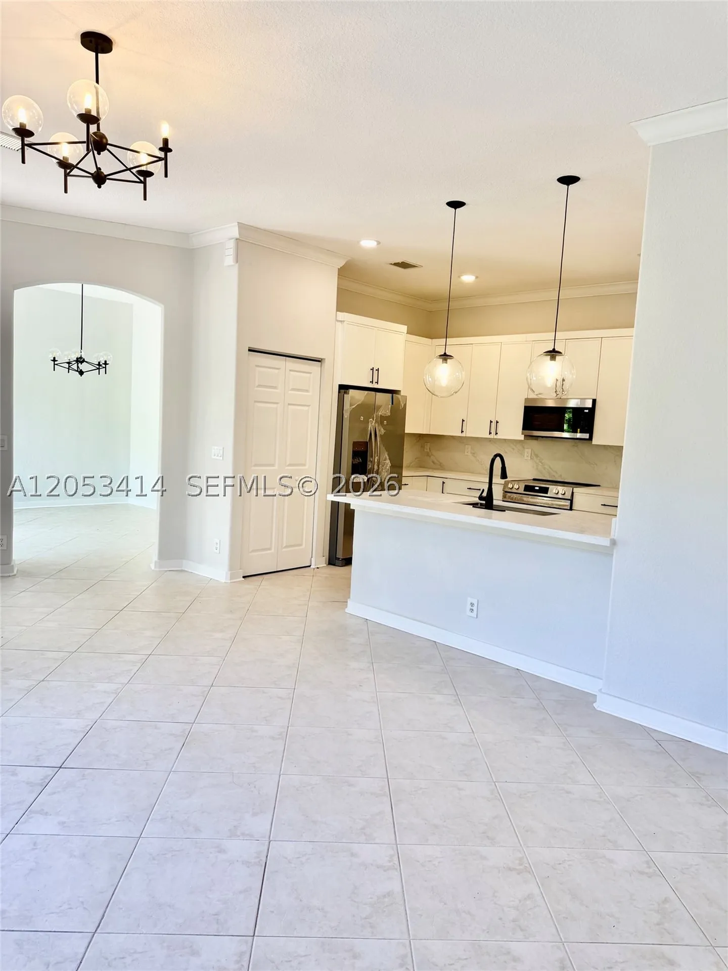 4946 SW 38th Way Hollywood FL 33312