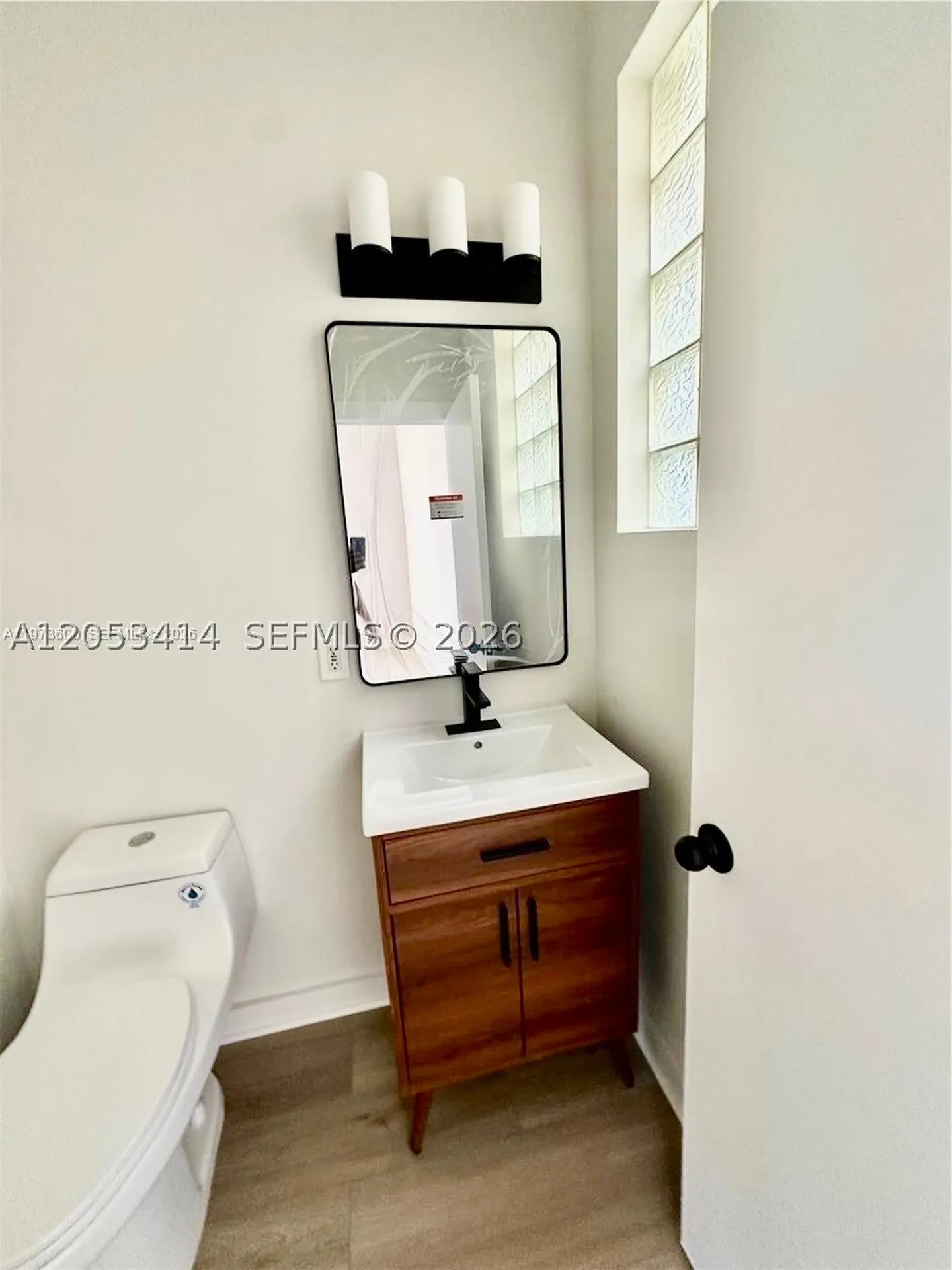 4946 SW 38th Way Hollywood FL 33312