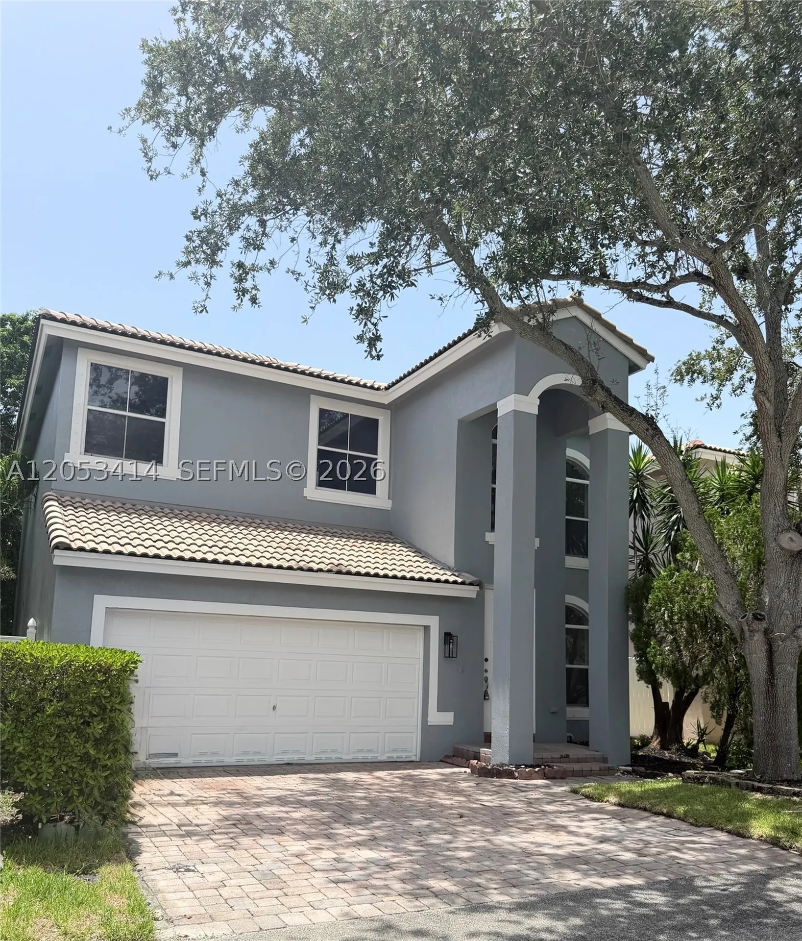4946 SW 38th Way Hollywood FL 33312