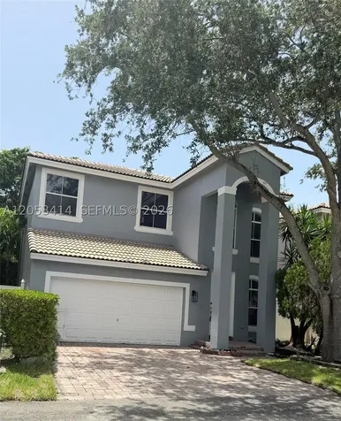 4946 SW 38th Way Hollywood FL 33312