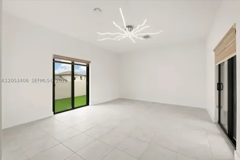 4746 NW 83rd Parkway Doral FL 33166