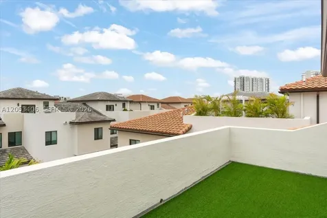 4746 NW 83rd Parkway Doral FL 33166