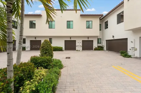 4746 NW 83rd Parkway Doral FL 33166