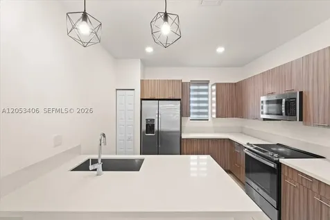4746 NW 83rd Parkway Doral FL 33166