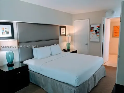 2670 E Sunrise Boulevard Fort Lauderdale FL 33304