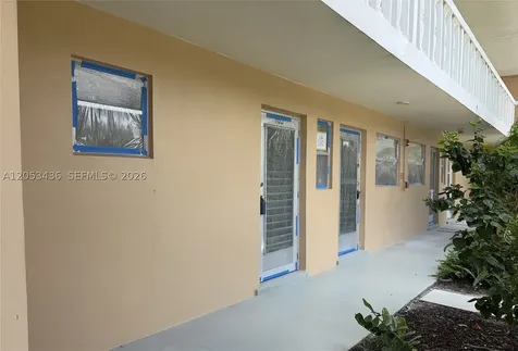2131 NE 1st Court Boynton Beach FL 33435