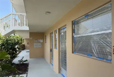 2131 NE 1st Court Boynton Beach FL 33435