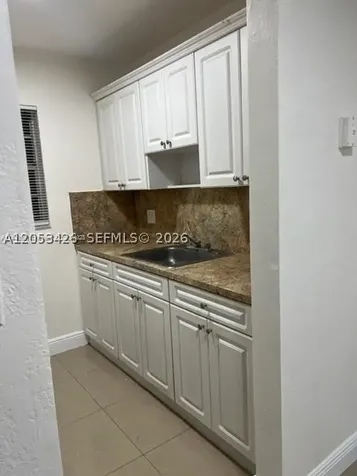 4169 SW 67th Avenue Davie FL 33314