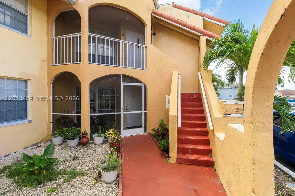 15635 SW 74th Cir Drive Miami FL 33193