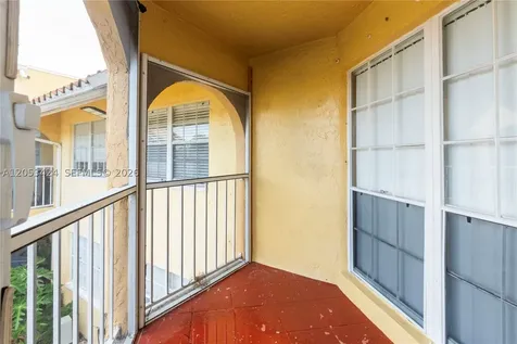 15635 SW 74th Cir Drive Miami FL 33193