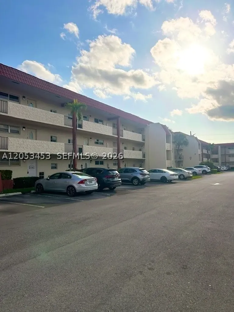 361 S Hollybrook Drive Pembroke Pines FL 33025
