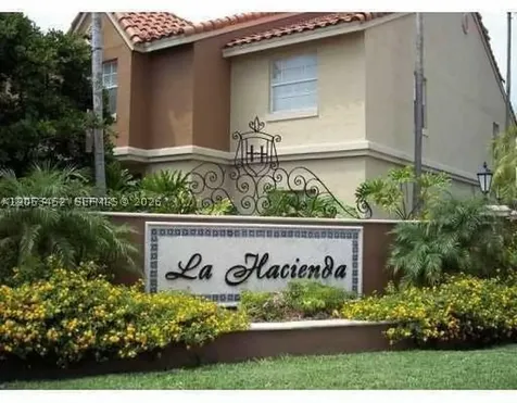 18314 NW 68th Avenue Hialeah FL 33015