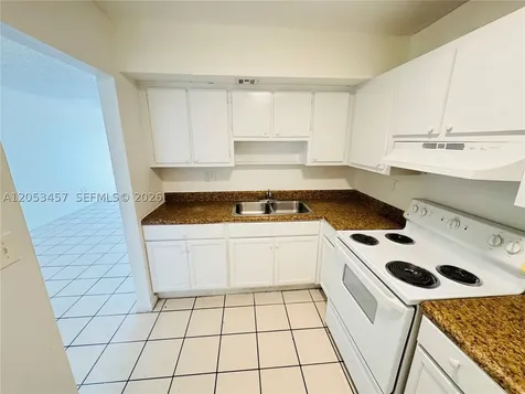 3610 NW 21st Street Lauderdale Lakes FL 33311