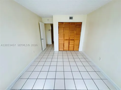 3610 NW 21st Street Lauderdale Lakes FL 33311