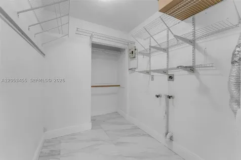2900 SW 98th Avenue Miami FL 33165