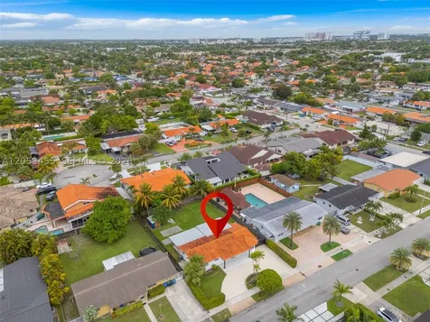 2900 SW 98th Avenue Miami FL 33165