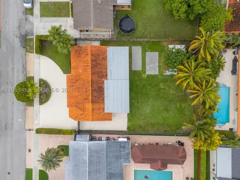 2900 SW 98th Avenue Miami FL 33165