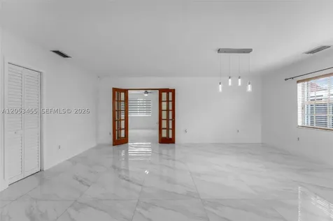 2900 SW 98th Avenue Miami FL 33165