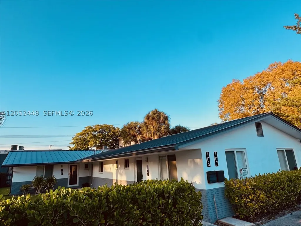 105-107 NE 30th Court Wilton Manors FL 33334