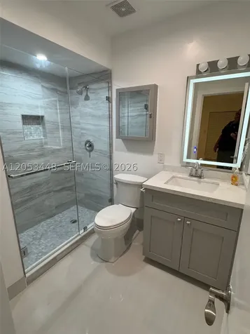 105-107 NE 30th Court Wilton Manors FL 33334