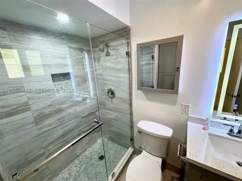 105-107 NE 30th Court Wilton Manors FL 33334