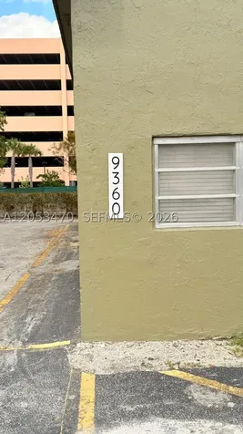9360 SW 87th Avenue Miami FL 33176