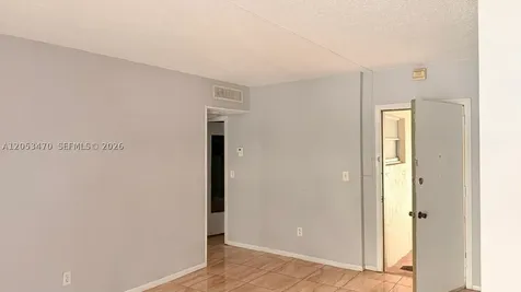 9360 SW 87th Avenue Miami FL 33176