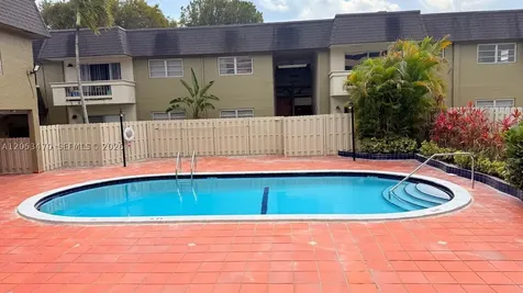 9360 SW 87th Avenue Miami FL 33176