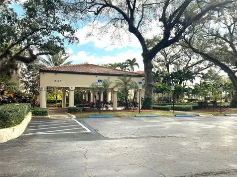 9451 Evergreen Place Davie FL 33324