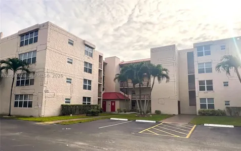 9451 Evergreen Place Davie FL 33324
