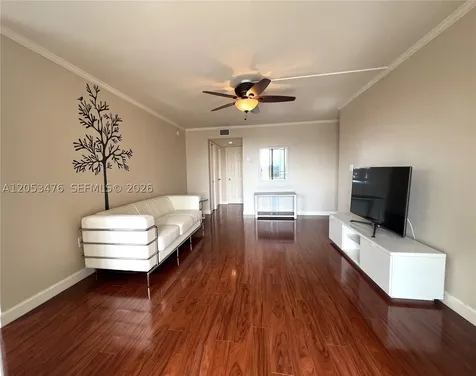 9451 Evergreen Place Davie FL 33324
