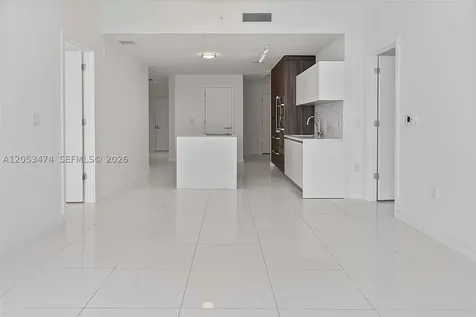 851 NE 1st Avenue Miami FL 33132