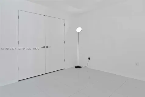 851 NE 1st Avenue Miami FL 33132