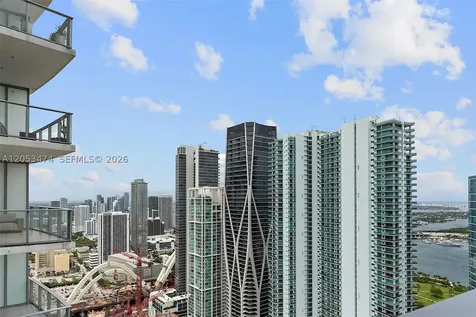 851 NE 1st Avenue Miami FL 33132