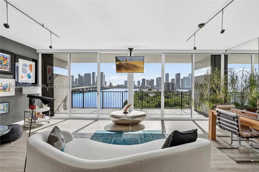 1000 Venetian Way Miami Beach FL 33139