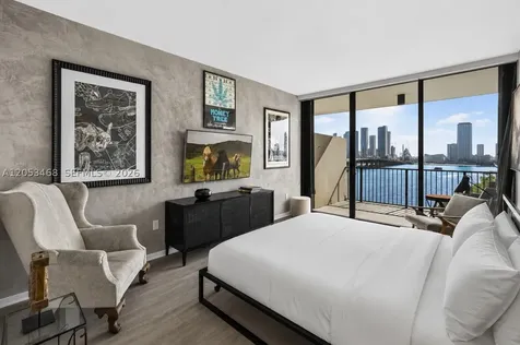 1000 Venetian Way Miami Beach FL 33139