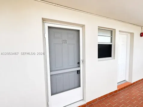 1750 NE 191st Street Miami FL 33179