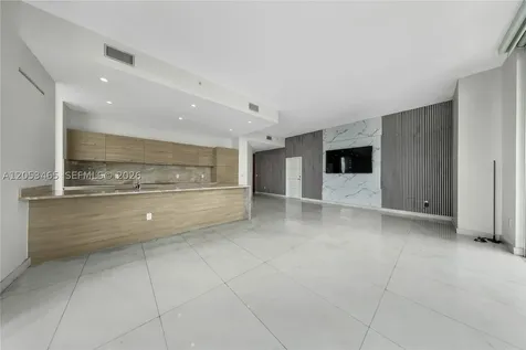 1300 S Miami Avenue Miami FL 33130