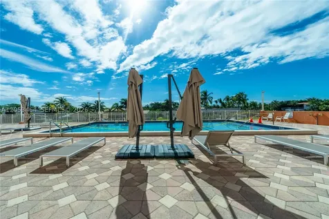 2450 NE 135th Street North Miami FL 33181