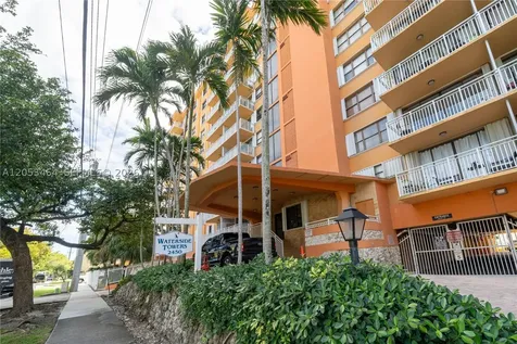 2450 NE 135th Street North Miami FL 33181