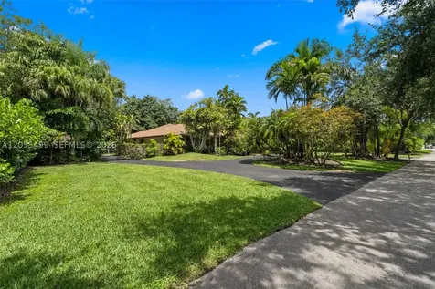 11440 SW 94th Avenue Miami FL 33176