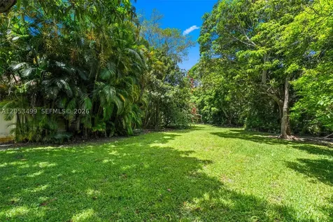 11440 SW 94th Avenue Miami FL 33176