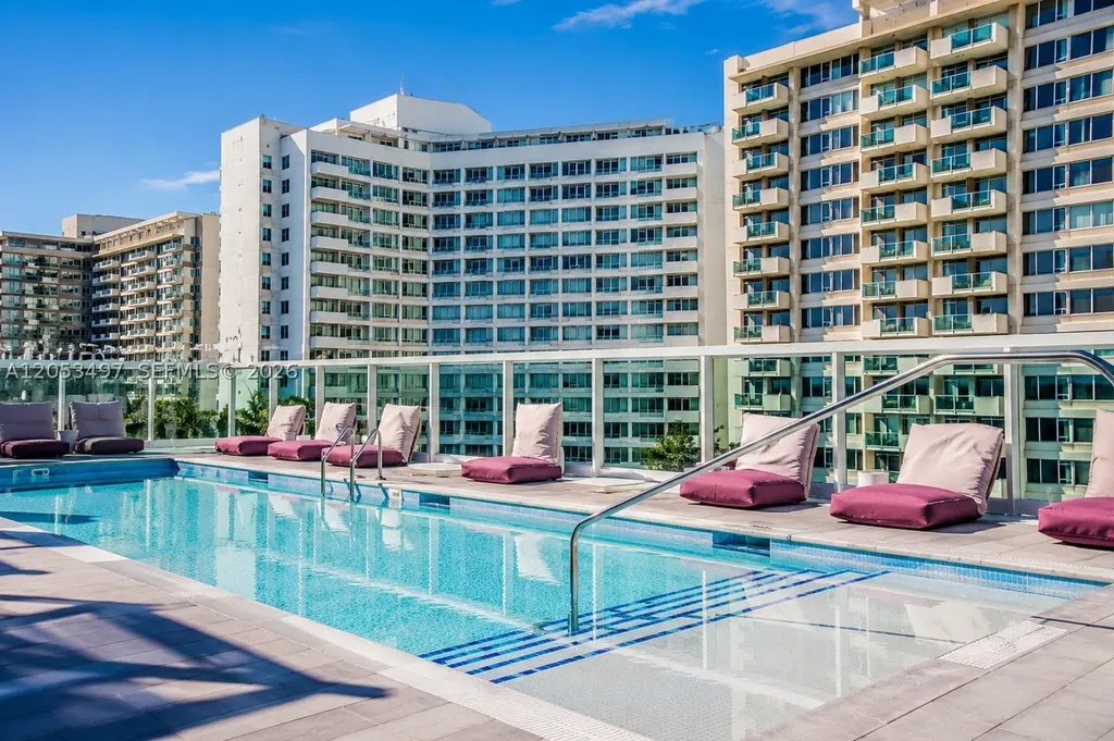 Miami Beach FL 33139