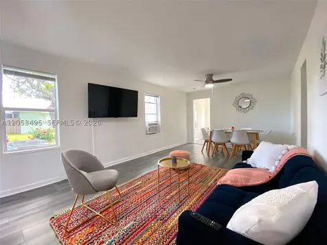 344 NW 7th Avenue Delray Beach FL 33444