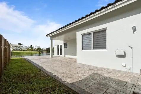 15037 Brighton Lane Davie FL 33331