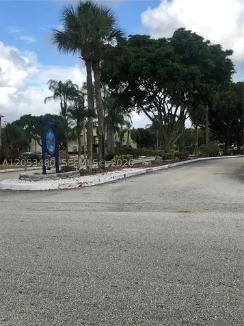 31 Crossings Circle Boynton Beach FL 33435