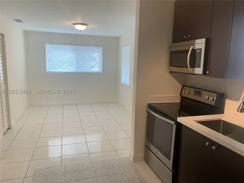 901 NW 22nd Court Miami FL 33125