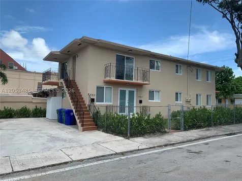 901 NW 22nd Court Miami FL 33125