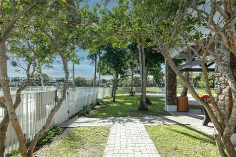 2833 SW 82nd Avenue Miramar FL 33025